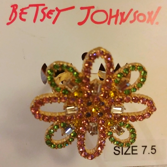 NWT Betsey Johnson Pink and Green Cocktail Ring 7.5 - Picture 2 of 4